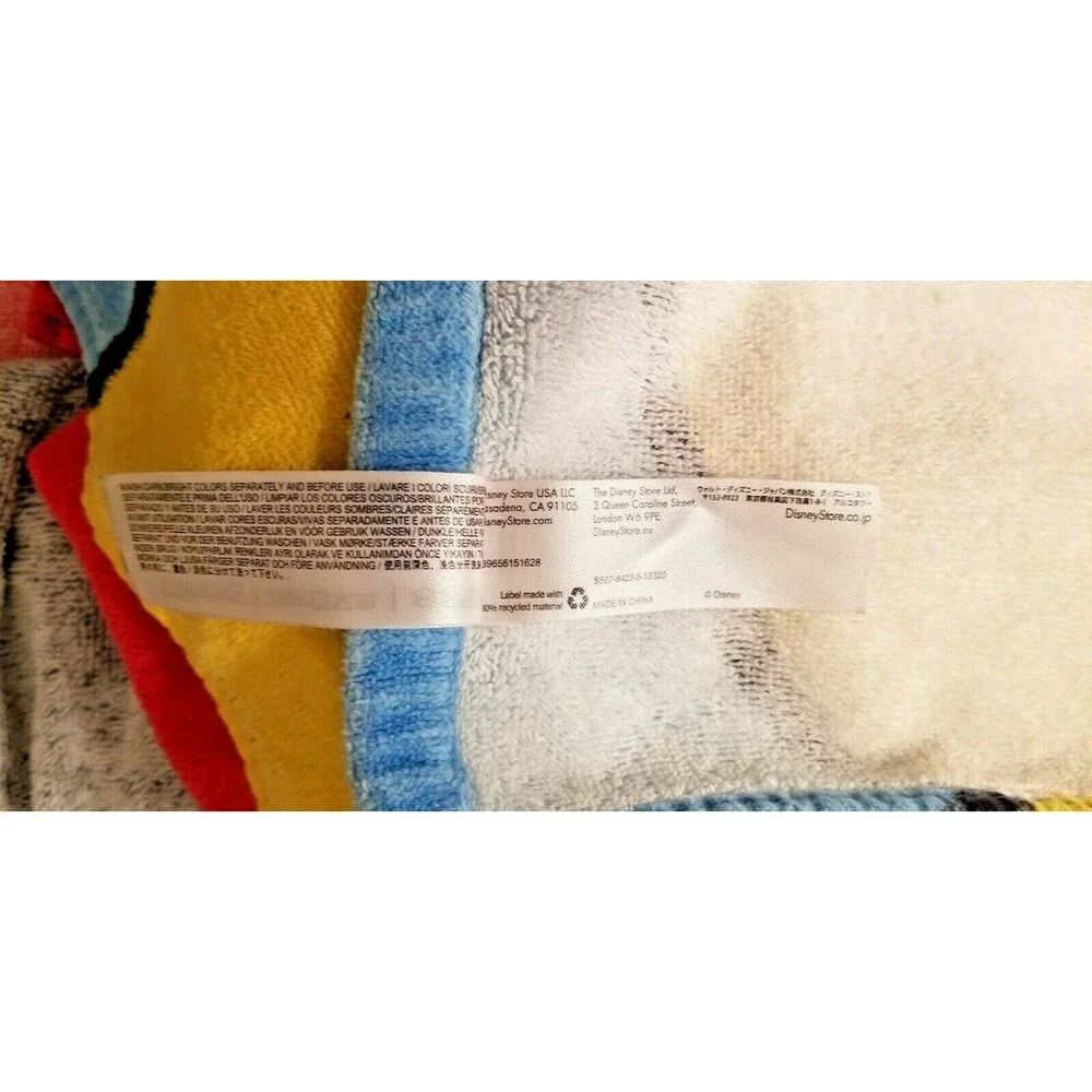 Mickey Mouse Beach Towel Large Graphic Design Disney Store Tag Classic